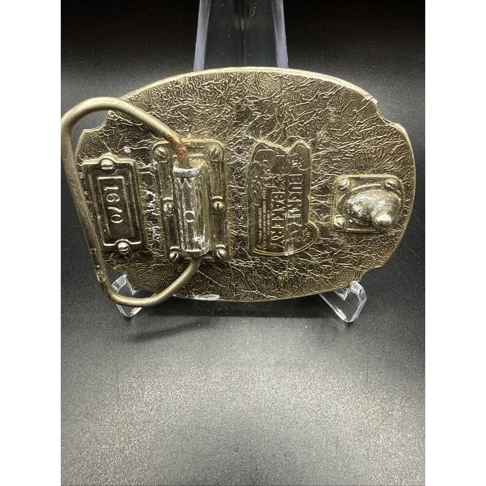 Belt Buckle Bakery 1670 Firefighter Enamel FD VTG Metal Helmet Logo Axe Ladder